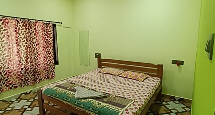 Sindhu Swarajya Homestay Room Type - Deluxe Non Ac Room