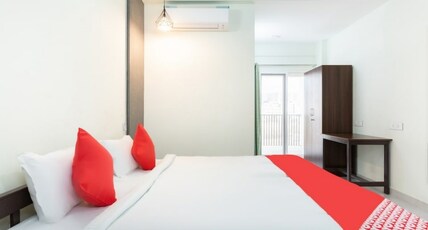 Marina square Room Type - DELUX ROOM