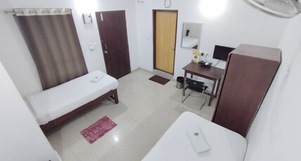 Neexotica | 3 Kms from Airport Room Type - Twin Bed Room Neexotica | 3 Kms from Airport Room Type - Twin Bed Room