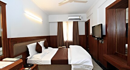 Empire Central Street Room Type - Standard Double room (A.C) Empire Central Street Room Type - Standard Double room (A.C)