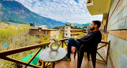 YOLO Social | The Social House & Cowork - Manali Room Type - Premium Room with Mountain View and Private Balcony (2nd Floor)