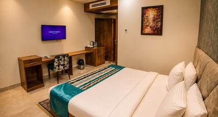 HOTEL MARINE HOUSE Room Type - Deluxe Double Room