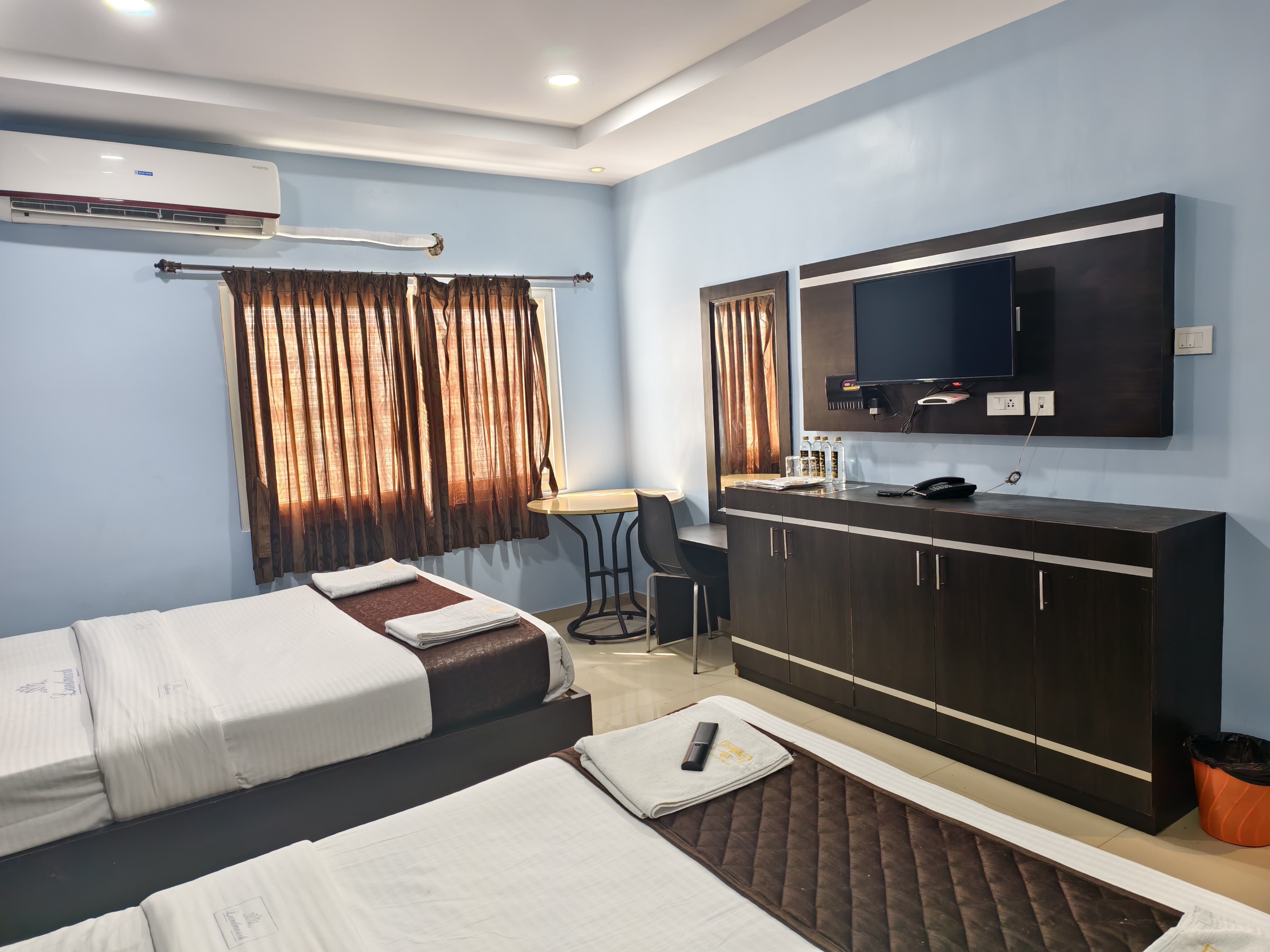 Landmaark Hotels - Tap to explore photos