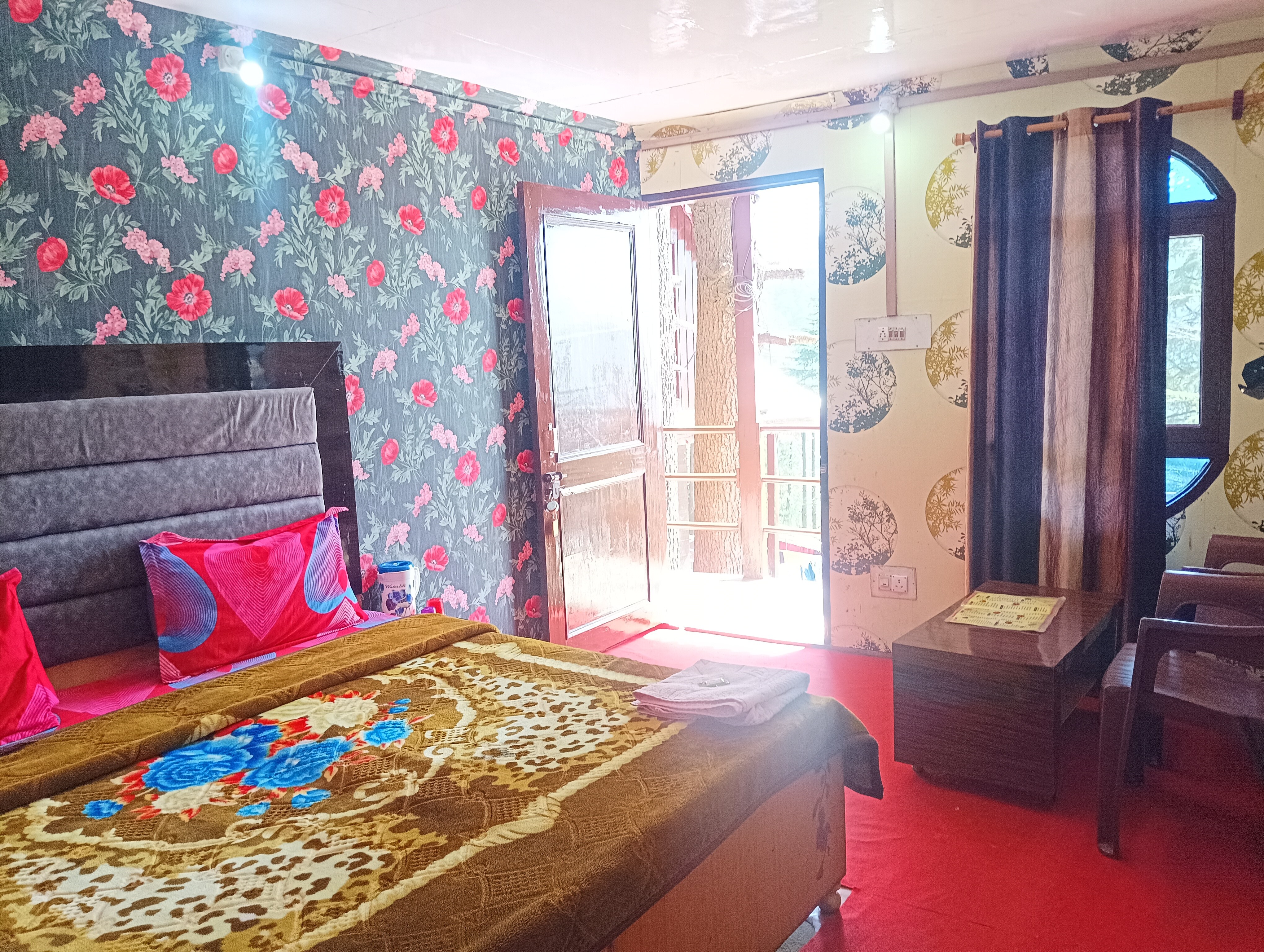 Hotel Karan Resort Patnitop - Tap to explore photos