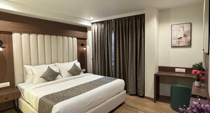 Grand Plaza Inn by RAK Rooms, Kannur Room Type - Junior Suite