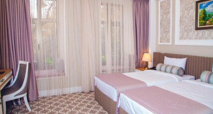 Theatrum Hotel Room Type - Superior Room, 1 King Bed with Window Theatrum Hotel Room Type - Superior Room, 1 King Bed with Window