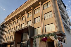 Hotel Avnish