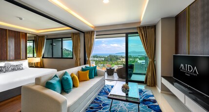 Mida Grande Resort Phuket Room Type - Grande 3 Bedroom Suite Ocean View with Jacuzzi Mida Grande Resort Phuket Room Type - Grande 3 Bedroom Suite Ocean View with Jacuzzi