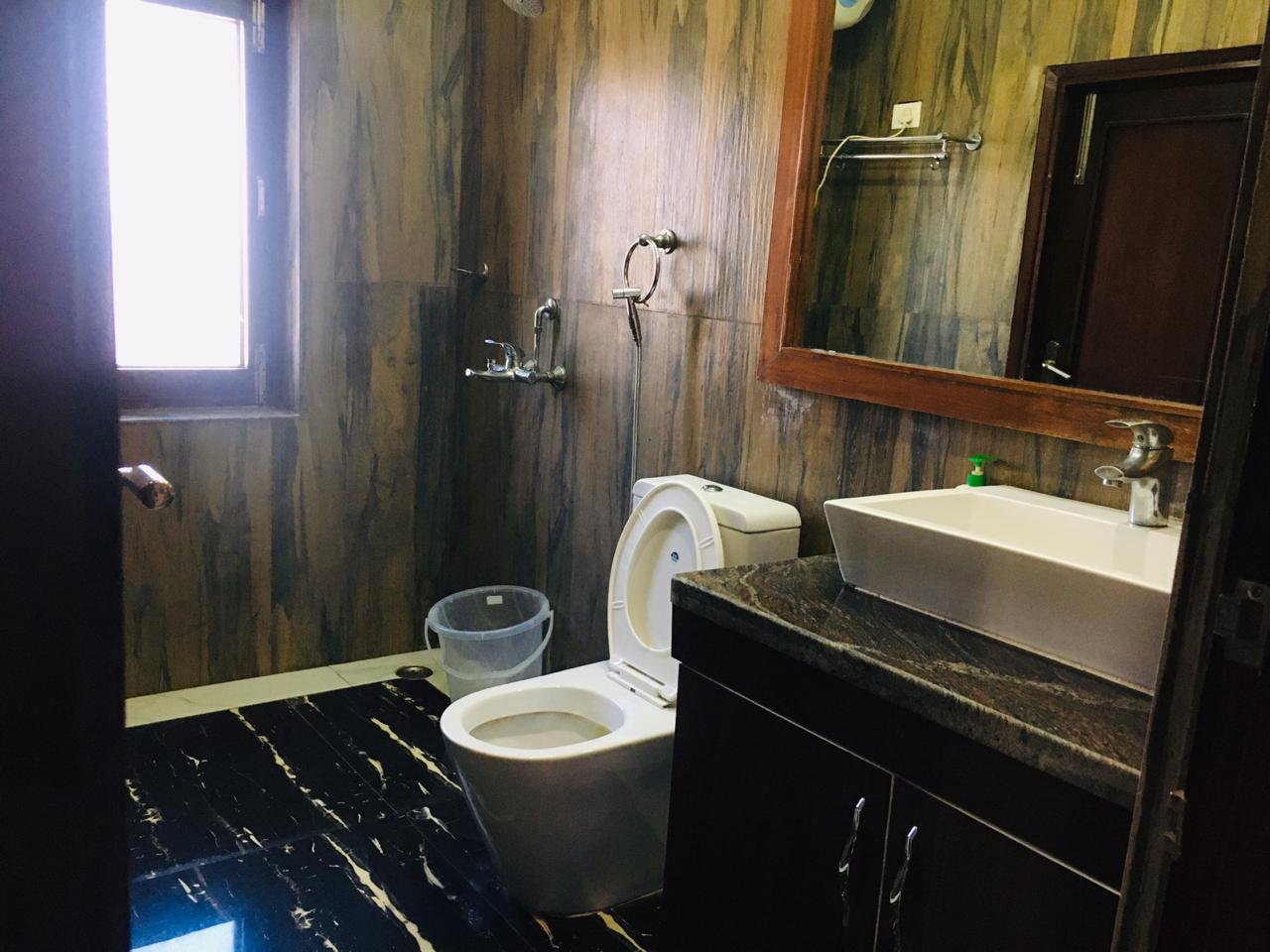 Panditji Parivesh Guest House - Tap to explore photos