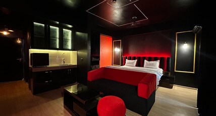 Knock Knock Stay Room Type - ASTHETIC BLACK COZY ROOM