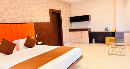 WOW Hotel Room Type - Cozy AC