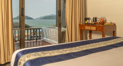 The Ark Comforts Room Type - Luxury sea view room with outdoor Jacuzzi ( Harmony) The Ark Comforts Room Type - Luxury sea view room with outdoor Jacuzzi ( Harmony)