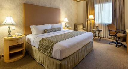 Crowne Plaza TORREON Room Type - Master Suite