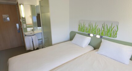 ibis budget Cherbourg La Glacerie Room Type - TWIN - Room with twin beds