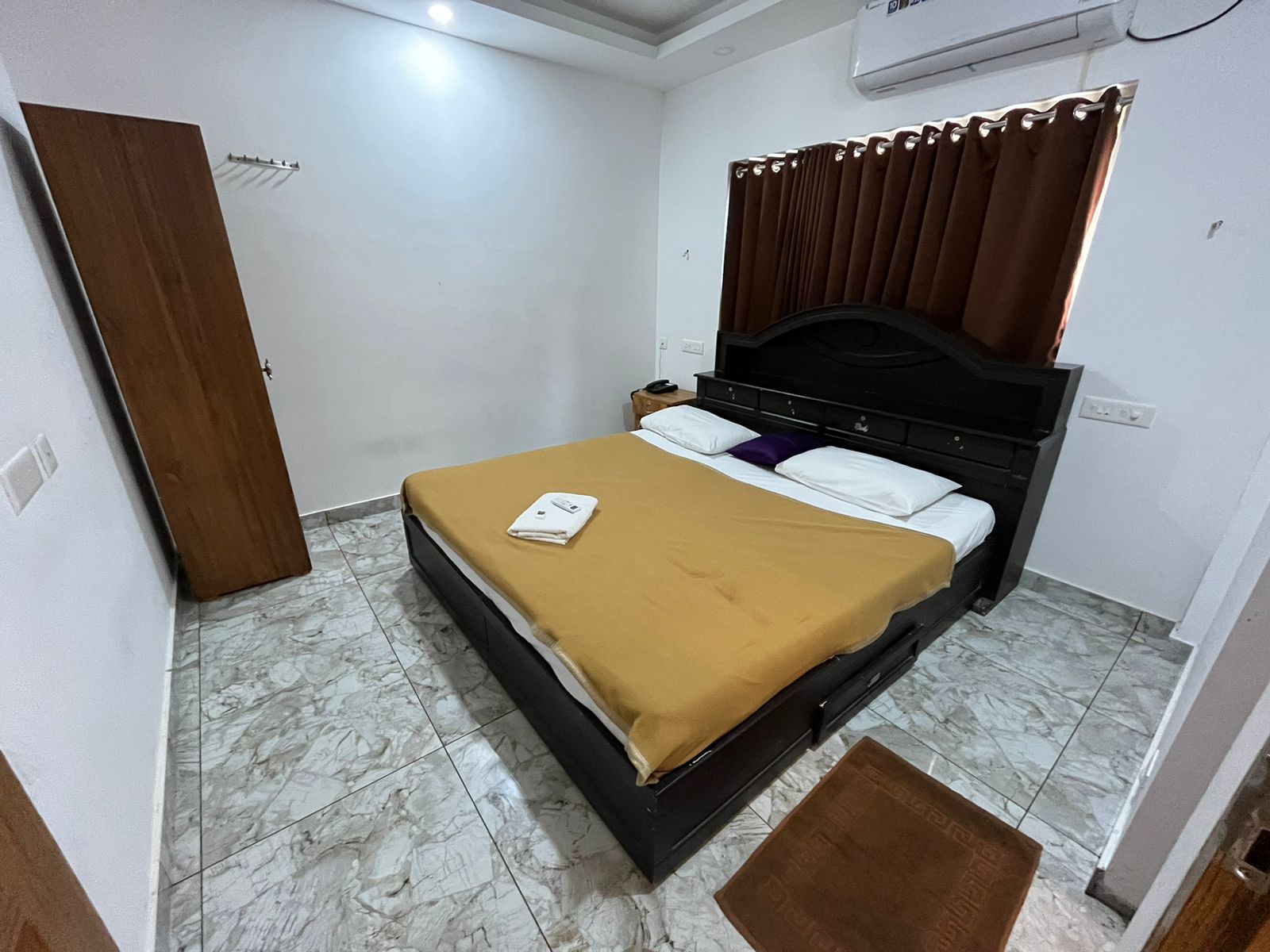 Hadiya Suites Kalamassery - Tap to explore photos