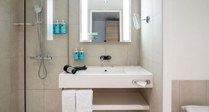 Novotel Wien Hauptbahnhof Room Type - Executive room with double bed Novotel Wien Hauptbahnhof Room Type - Executive room with double bed