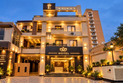 Elegance Suites Gomti Nagar by Eclat Hotels