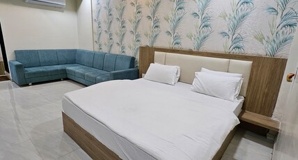 Annapurna Executive Room Type - Luxury MIni Suite Room