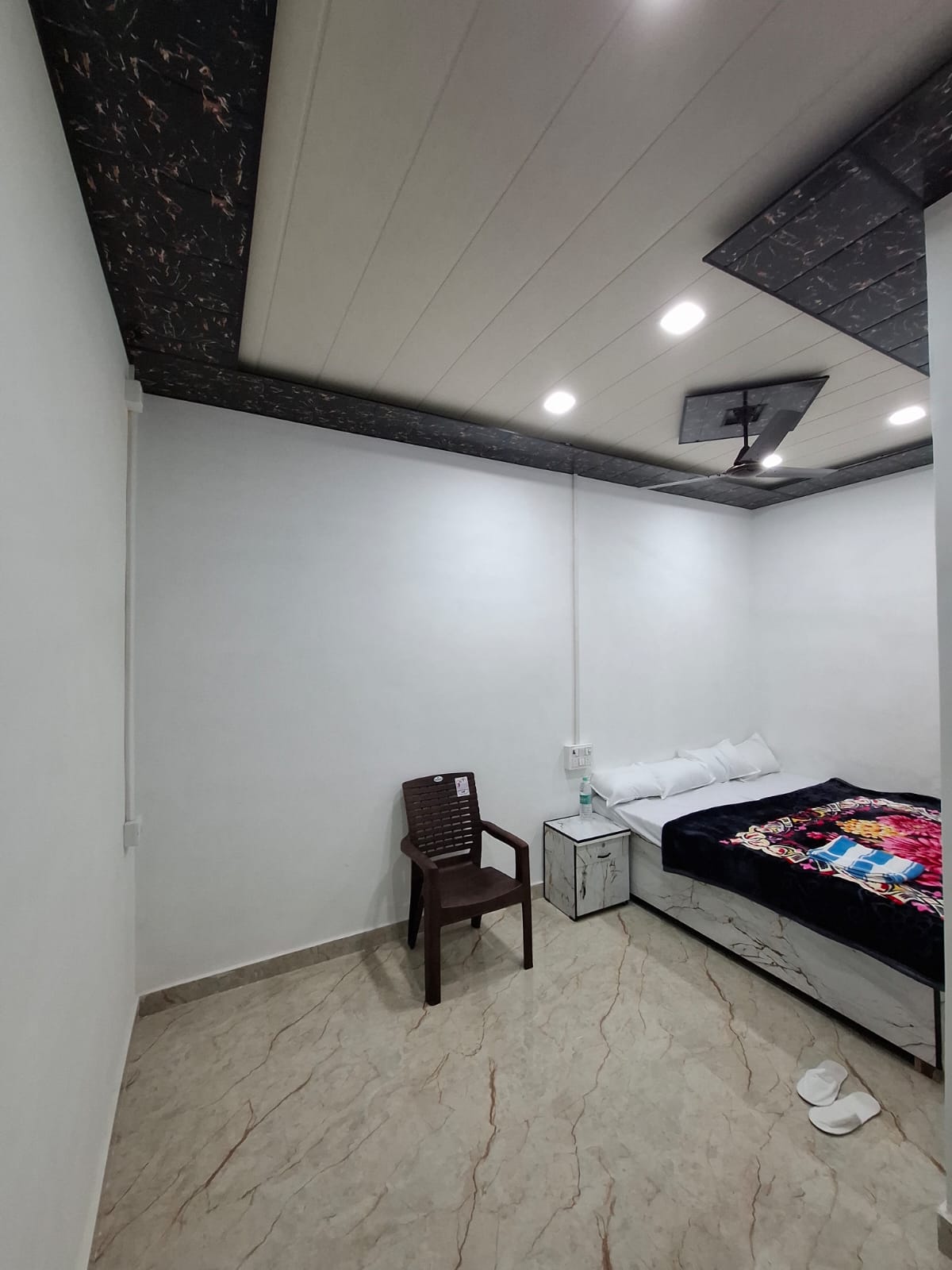 Shivansh Home Stay - Tap to explore photos