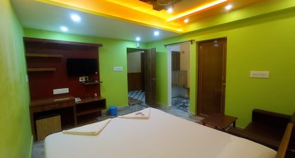 Whispering Woods Inn Room Type - NON AC Room