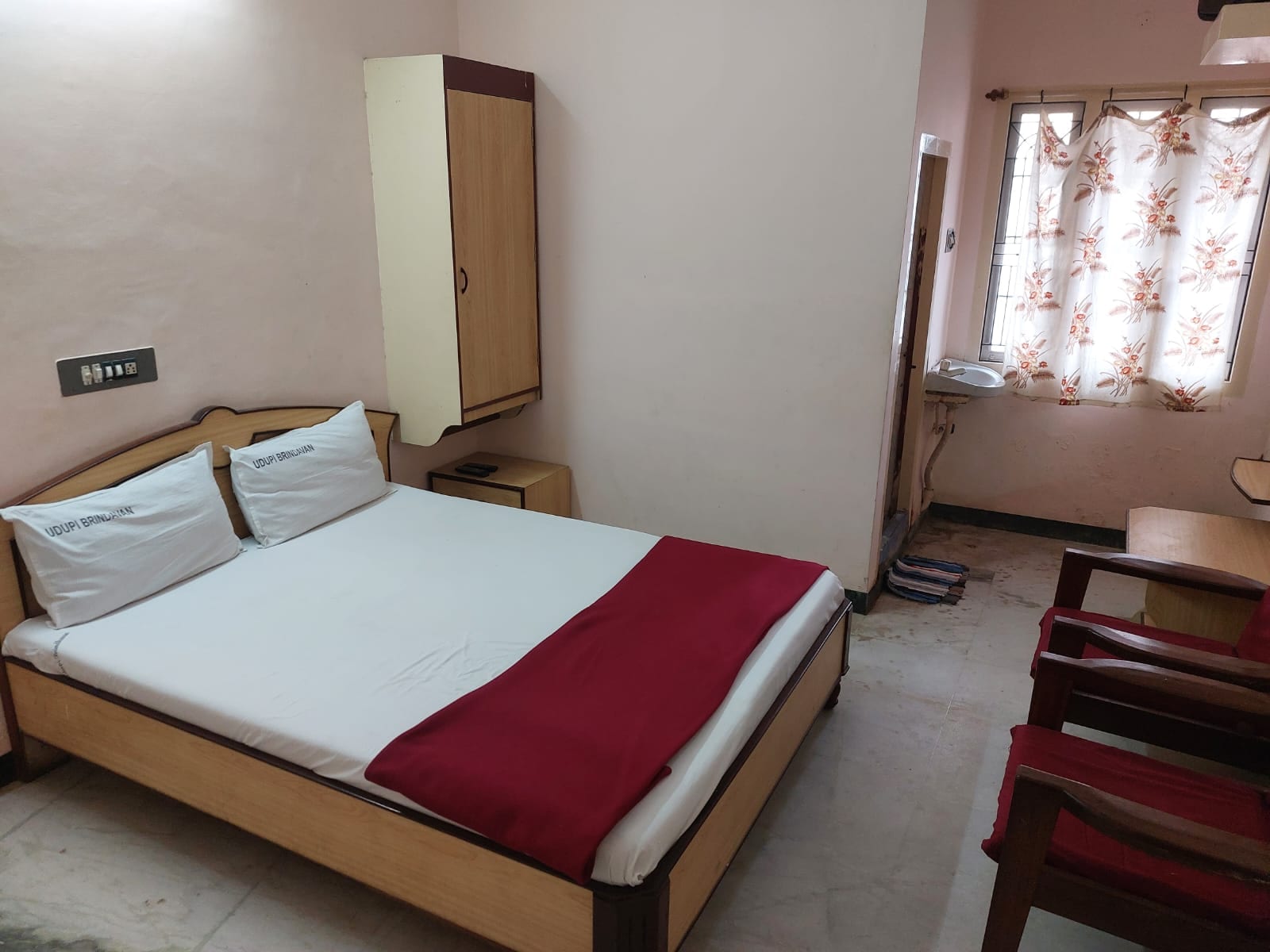 Udupi Brindhavan Lodge - Tap to explore photos