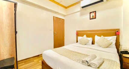 Hotel ABC Room Type - Deluxe Room