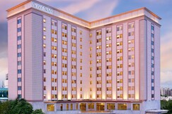 Vivanta Ahmedabad, SG Highway