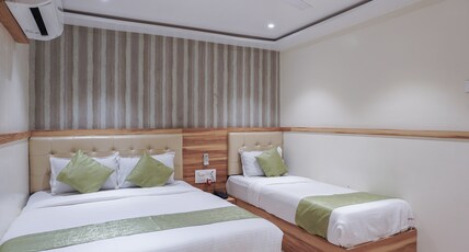 Hotel Al Madina Palace Room Type - Executive Room Attached