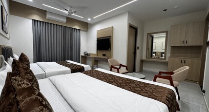HOTEL LEGENTA Room Type - Family Room