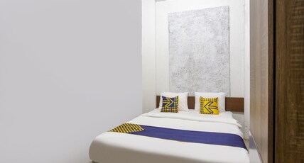 Hotel O near Metropolitan Mall formerly Sakura Home Stay Room Type - Indonesia Deluxe Double Hotel O near Metropolitan Mall formerly Sakura Home Stay Room Type - Indonesia Deluxe Double