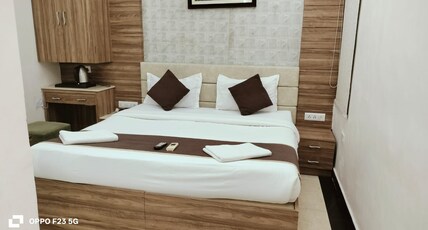 Hotel Divine Destination Room Type - AC Classic Room