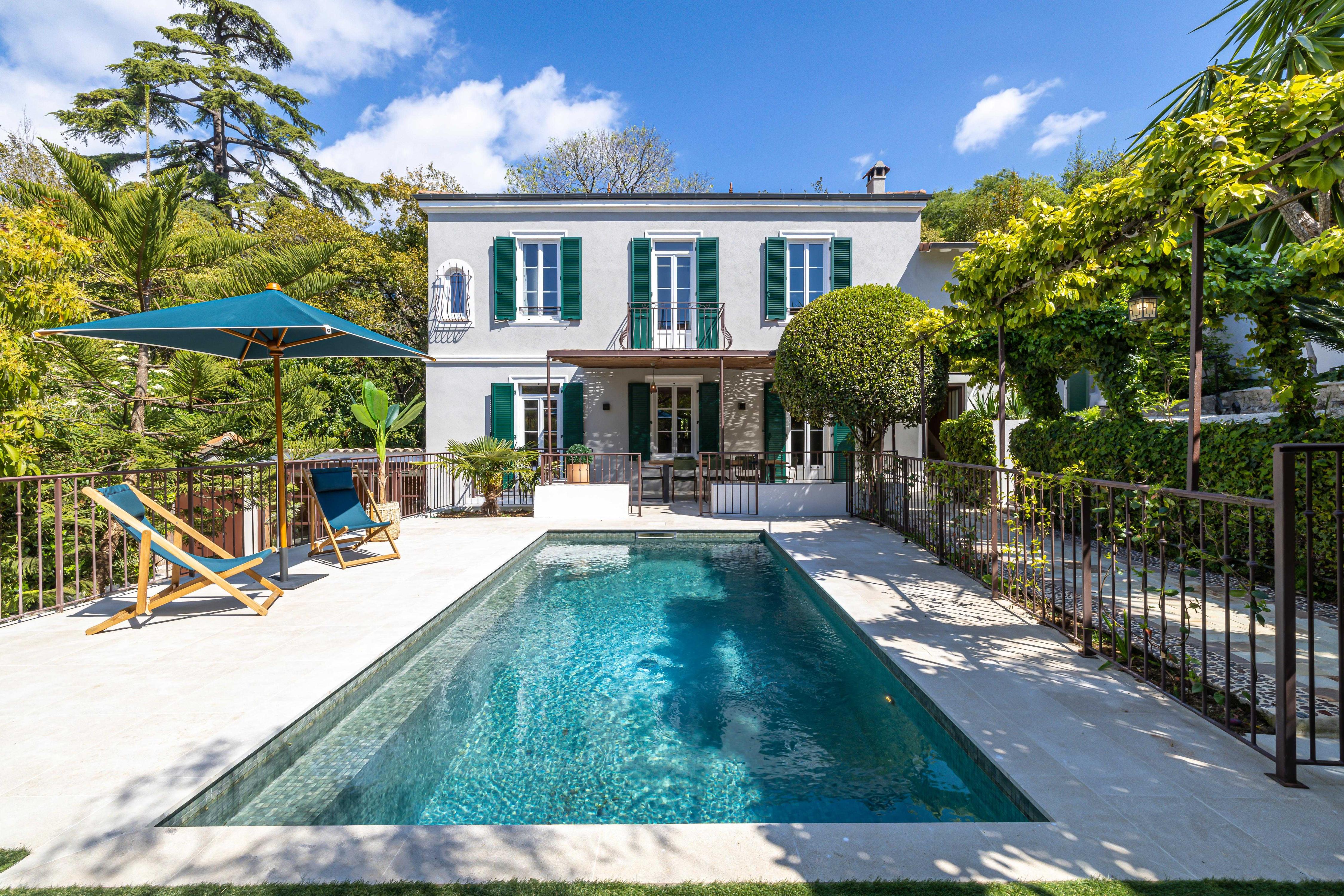 Luxurious Villa with heated pool 5BR/10p - Cannes - Tap to explore photos