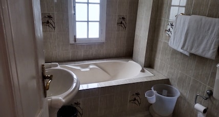 Mashoo Resorts Room Type - Mashoo Executive Mashoo Resorts Room Type - Mashoo Executive