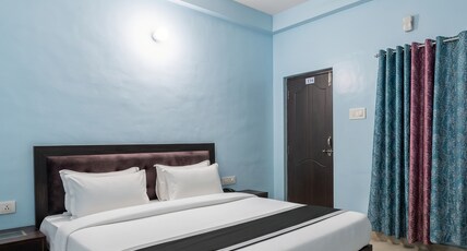 Hotel 24 Stays  Chinhat, Deva Road Room Type - Standard Room
