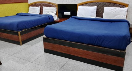 Hotel 24(new bharat) walkable distance from Mall Road Room Type - 301 Family Four bed Non View