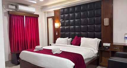 AT Villa | Rooms & Swimming Pool Room Type - Premium Room with AC & Free WiFi