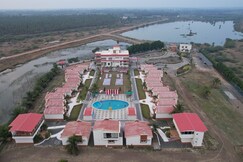 Flamingo Club & Resort (Just 3 km away from Una-Diu Checkpost)