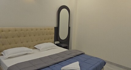 Hotel Naina Room Type - AC Deluxe Room