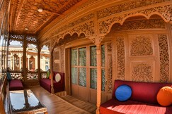 Royal Hareem Group of Houseboats