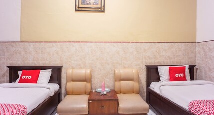 OYO 2180 Vina Vira Hotel Room Type - Indonesia Standard Twin