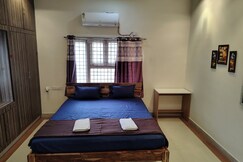 Deccan stay 3B Villa connected to Airport