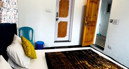 Adil Resort Room Type - Deluxe Room Double Bed