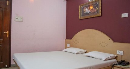 Hotel Surya Palace Room Type - Standard Ac Room