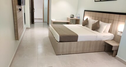 Vbrance - Luxury Boutique Hotel Near Niladri Beach Room Type - Deluxe Room