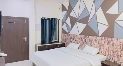 Hotel Alok Residency Room Type - SPOT ON NON-AC.