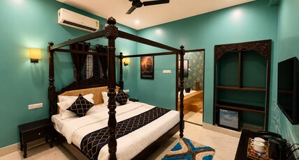 Arka by Utkalio | Odia Themed Homestay Room Type - Mahodadhi | Suite With Jacuzzi