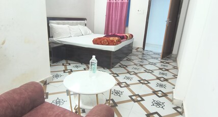 Hotel Grand BR Room Type - Standard Room - AC