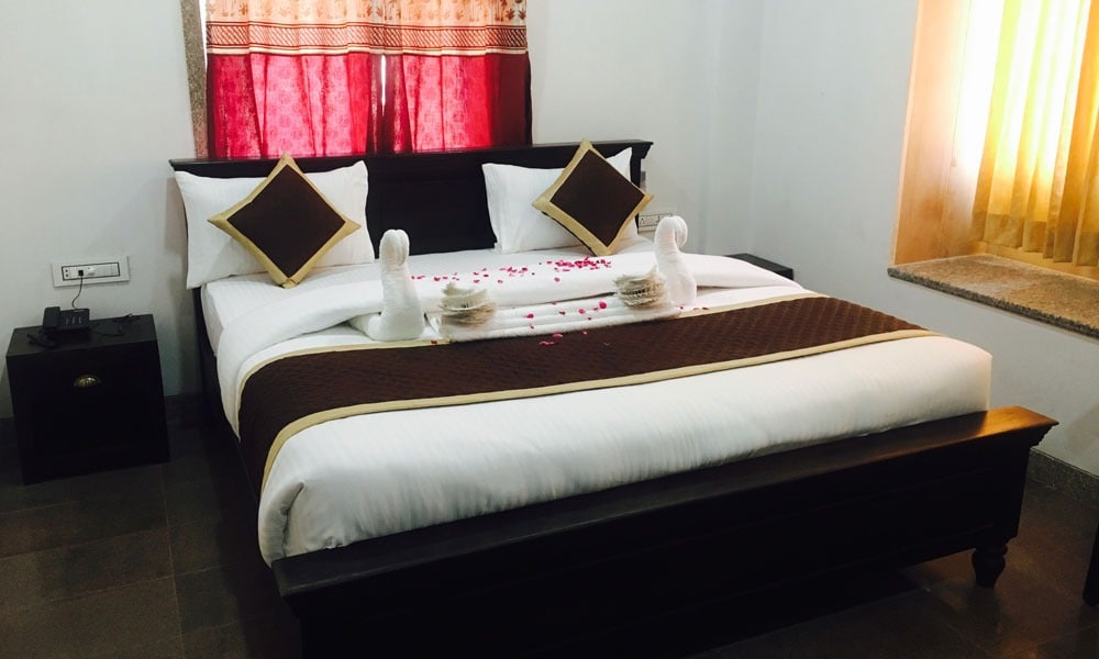 Hotel Marwar Heritage - Tap to explore photos