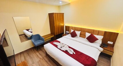 Hotel Shiv Shadhana Room Type - Standard Room