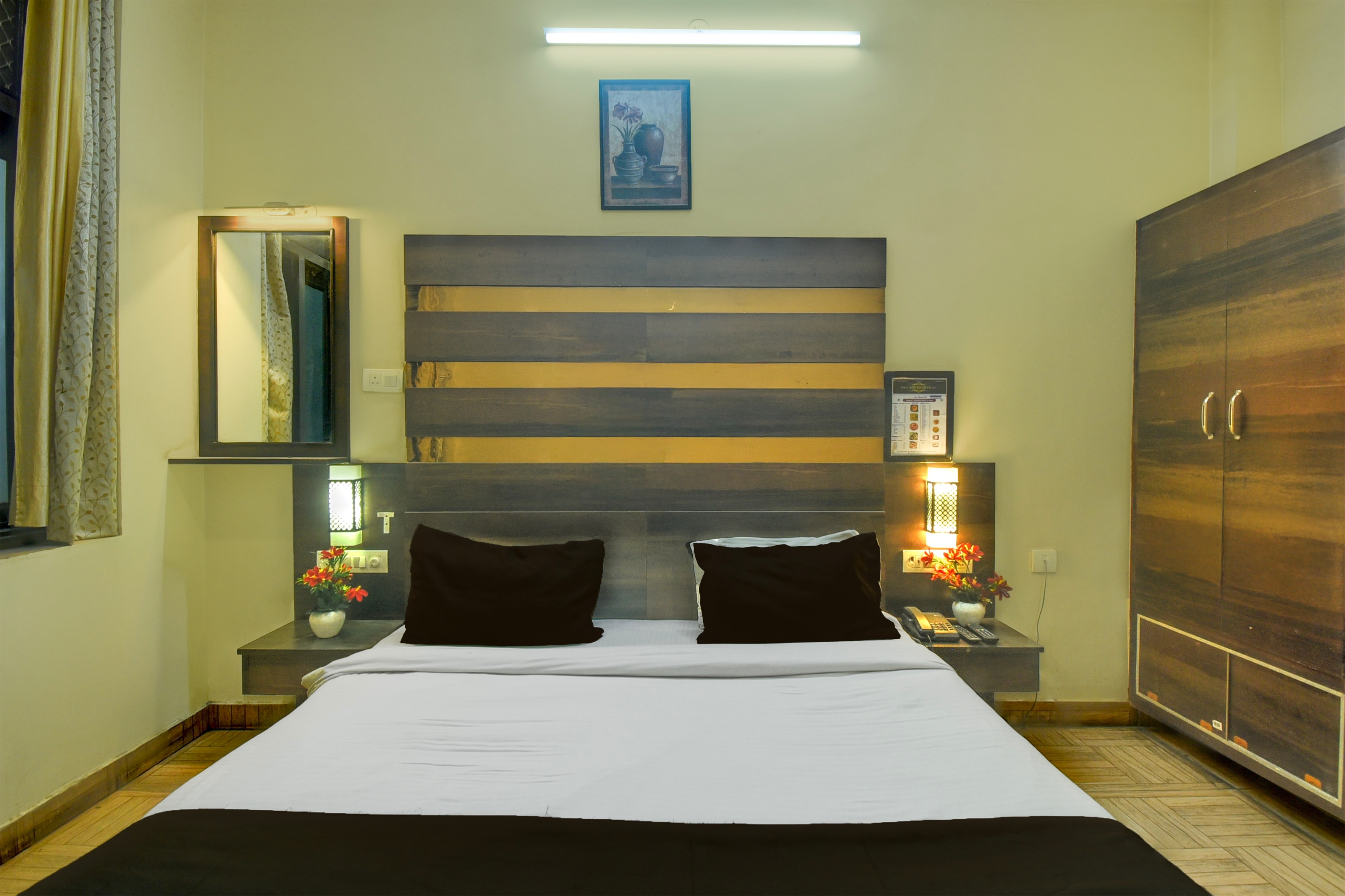 Flagship Aishwarya Inn - Tap to explore photos